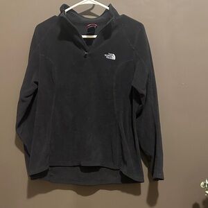 The North Face Black Quarter-Zip Fleece women’s medium